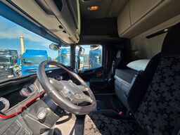 SCANIA R 590 * V8 * RETARDER * ACC * 2X TANK * 1. HAND