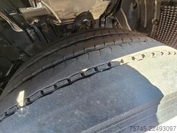 SCANIA R 590 * V8 * RETARDER * ACC * 2X TANK * 1. HAND
