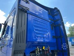 IVECO AS440S53T/P / Retarder / Lampenbügel