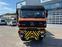 MERCEDES-BENZ 1831 4x4 A Hiab 125-3