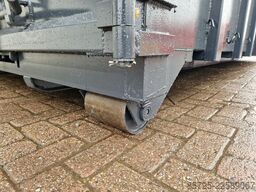  Haakarm container