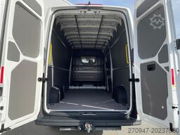 VOLKSWAGEN Crafter Kasten 35 L4H3 KAMERA KLIMA SITZHZ DAB