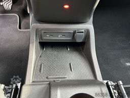 MERCEDES-BENZ T 180 PROGRESSIVE MBUX LED Kamera Sitzheizung ..