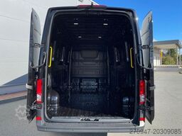 MAN TGE 3.180 L4H3 KASTEN AUTOM ACC LED DAB NAVI