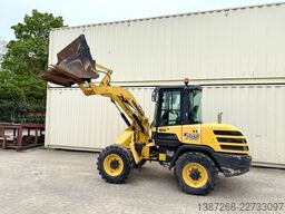 YANMAR V70S Schwenklader / 2017 BJ / Schaufel + Gabel