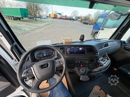 MAN Baumaschinen- Arbeitsbühnentransporter Rampen