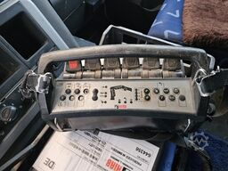 Iveco AT 260S42Y 7PS Kran+FUNK Hiab 166 E-4H