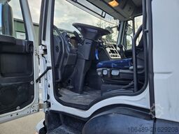 Iveco AT 260S42Y 7PS Kran+FUNK Hiab 166 E-4H