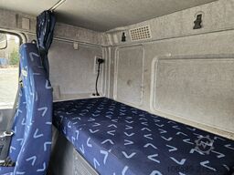 Iveco AT 260S42Y 7PS Kran+FUNK Hiab 166 E-4H
