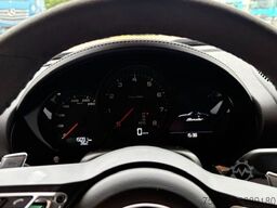 PORSCHE 718 Chrono/Navi/Sitzbelü/Bose/Leder/PDK