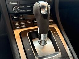 PORSCHE 718 Chrono/Navi/Sitzbelü/Bose/Leder/PDK