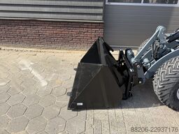 GIANT G2700 X-TRA HD + minishovel prijs vriendelijk €725 LEASE