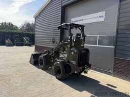 GIANT G1500L X-tra minishovel BLACK edition ! Met zeer veel opties !!