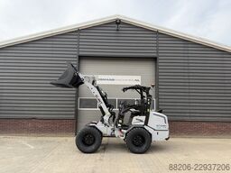 GIANT G2700 X-TRA HD+ shovel / kniklader NIEUW signaalgrijs