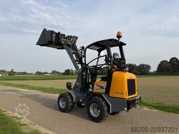 GIANT G1500 minishovel / kniklader NIEUW (vast dak, hoge giek)