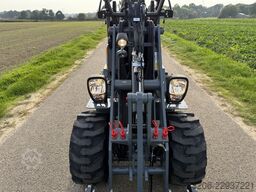 GIANT G1500 minishovel / kniklader NIEUW (vast dak, hoge giek)