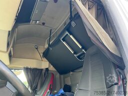 Volvo FH 500 XL NL truck