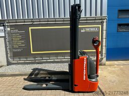 LINDE L12