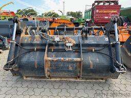 Kramer KT 447