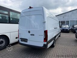 MERCEDES-BENZ Sprinter 319 CDI Automatik LED Extralang XXL