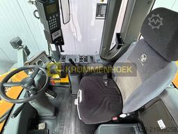 Liebherr L 524