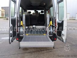 Renault Master / 5.6m / Lift / Manual