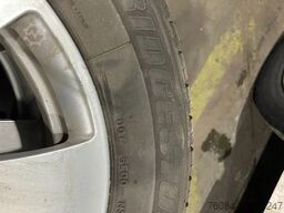Bridgestone *Mercedes velgen 17 inch met Bridgestone banden...