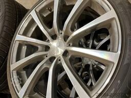 Pirelli *Brock velgen met Pirelli banden *235/35 ZR19