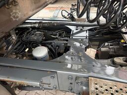 DAF XF105.460 + Schwarzmüller Kippaufl.