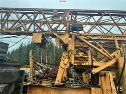 Potain 325B tower crane