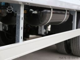 BLYSS Autotransporter 900 x 255 cm  9 T. zGG.