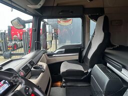 MAN TGS 18.420 EURO 6 / ADR / 390.302km / German-tr...