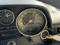 MERCEDES-BENZ 200 D Strich 8 / W 115 / Oldtimer