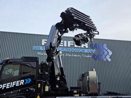 Volvo FH540 8X2 WITH HIAB 140TM CRANE Dutch Registration