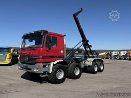 Mercedes-Benz Actros 4143 8x8 LOF Geräteträger