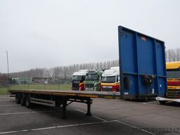 Pacton Fatbed trailer with twistlocks