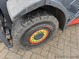 LINDE H25D-02 Triplo 550 Freelift / Sideshift / 4e functie VW Diesel 2014