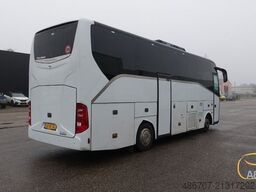 MERCEDES-BENZ Tourer 39 Sitze EURO 6