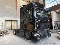 SCANIA 460S HIGHLINE UNFALL