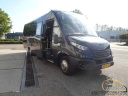 IVECO Rosero First FLHI XL 31 Sitze EURO 6