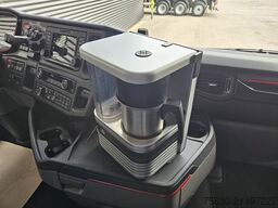 Scania S770 6x4 / FULL AIR / RETARDER