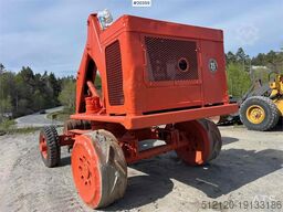 Brøyt X2 excavator w/bucket (Nostalgia!)