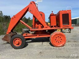 Brøyt X2 excavator w/bucket (Nostalgia!)