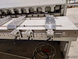 HANS SCHROEDER MASCHIENENBAU 529-40/6.5