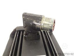 Lenze MCA 10I40-RS0B0 - n14N-ST5S00N-R0SU Servomotor SN 1554893810000173329586
