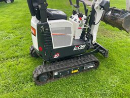 Bobcat E08 minigraafmachine 69 uur!
