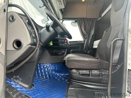 DAF XF 460 SPACECAB /STANDAIRCO