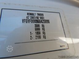 Renault Master 10,5 m,  3 seats, 3500 kg, euro6