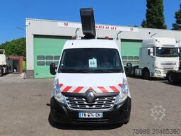 Renault Master 10,5 m,3 SEATS, KLUBB, 3500 kg, euro6