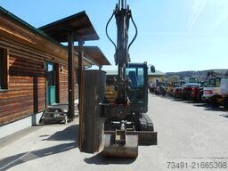 Volvo EC 55C mit POWERTILT